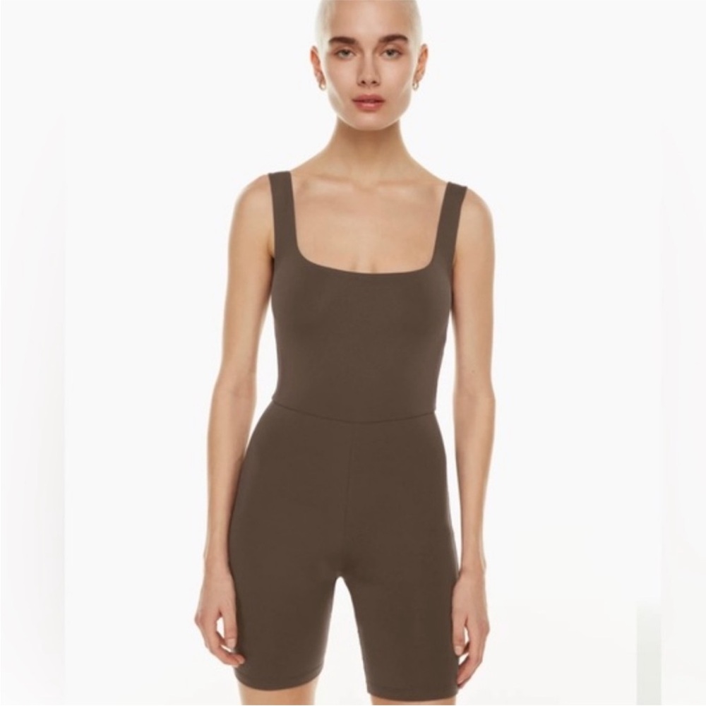 Artizia Babaton Contour Chocolate Bodysuit Short